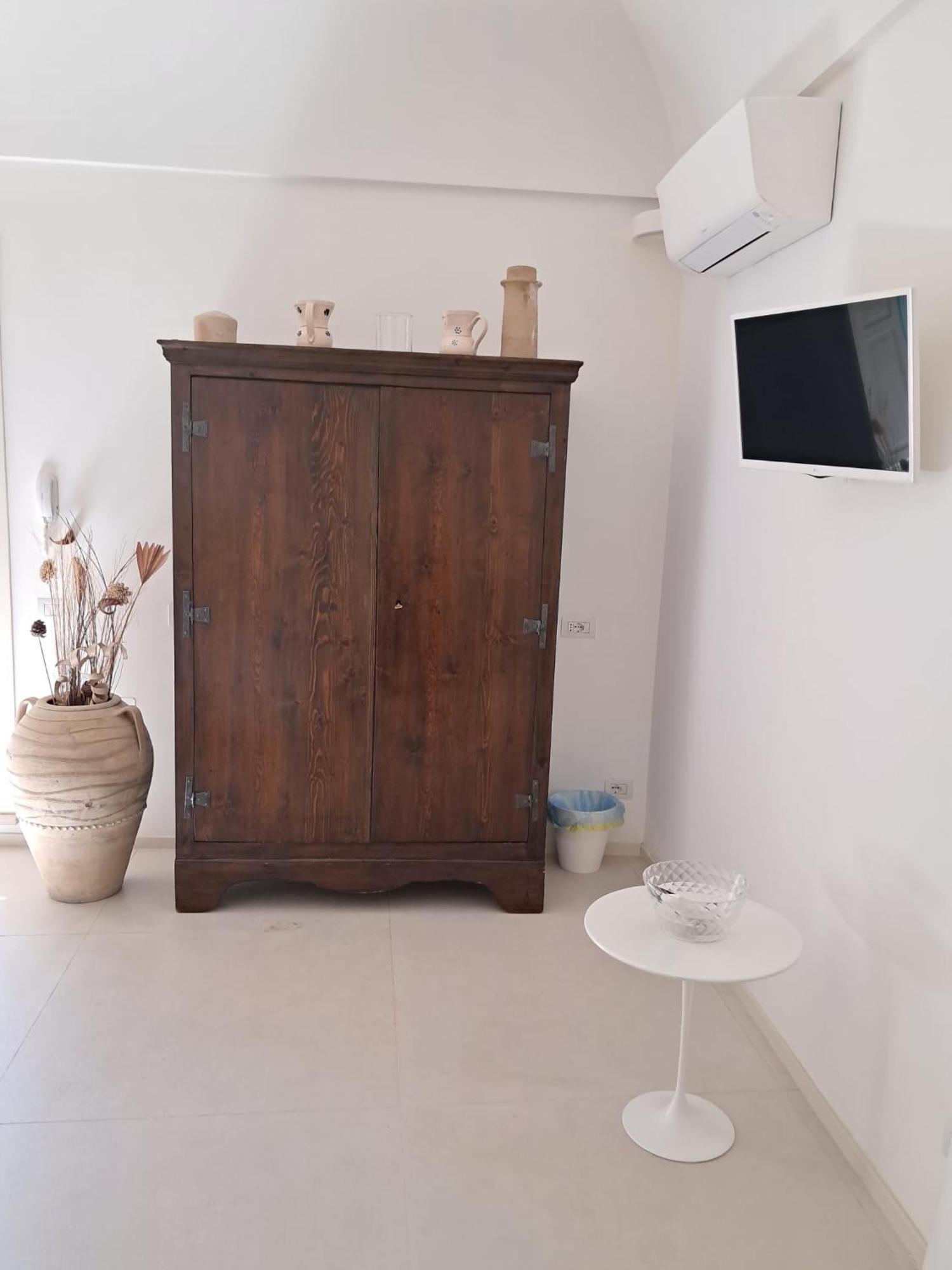Le Tre Vie Apartment & Room マテーラ エクステリア 写真