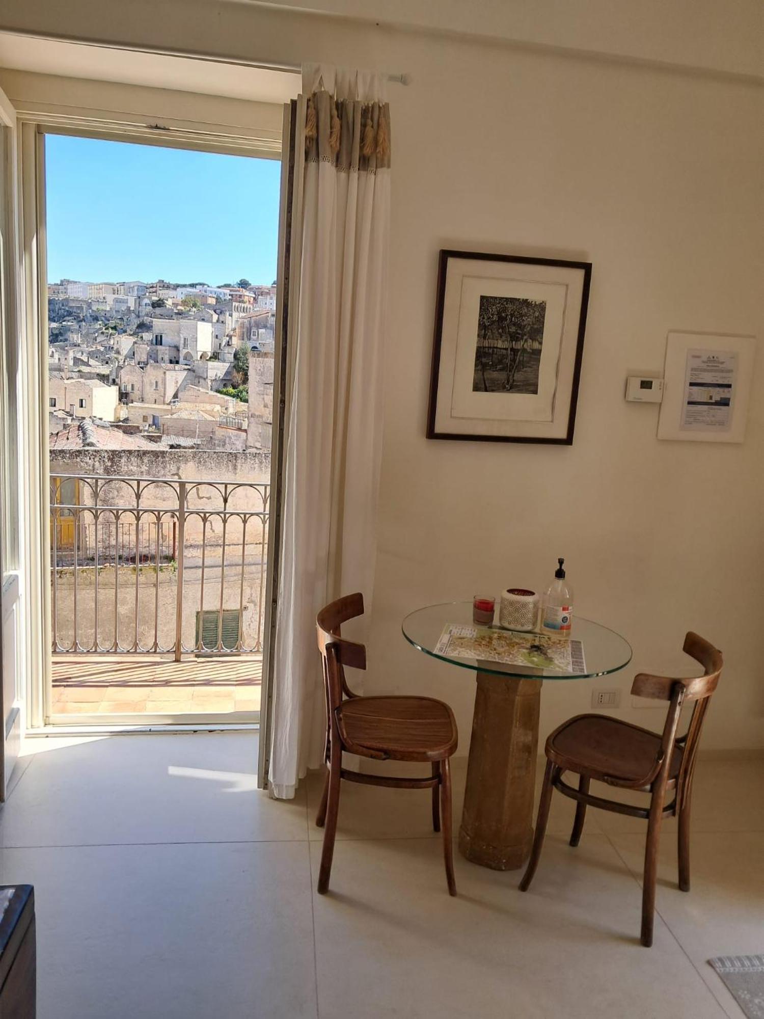 Le Tre Vie Apartment & Room マテーラ エクステリア 写真
