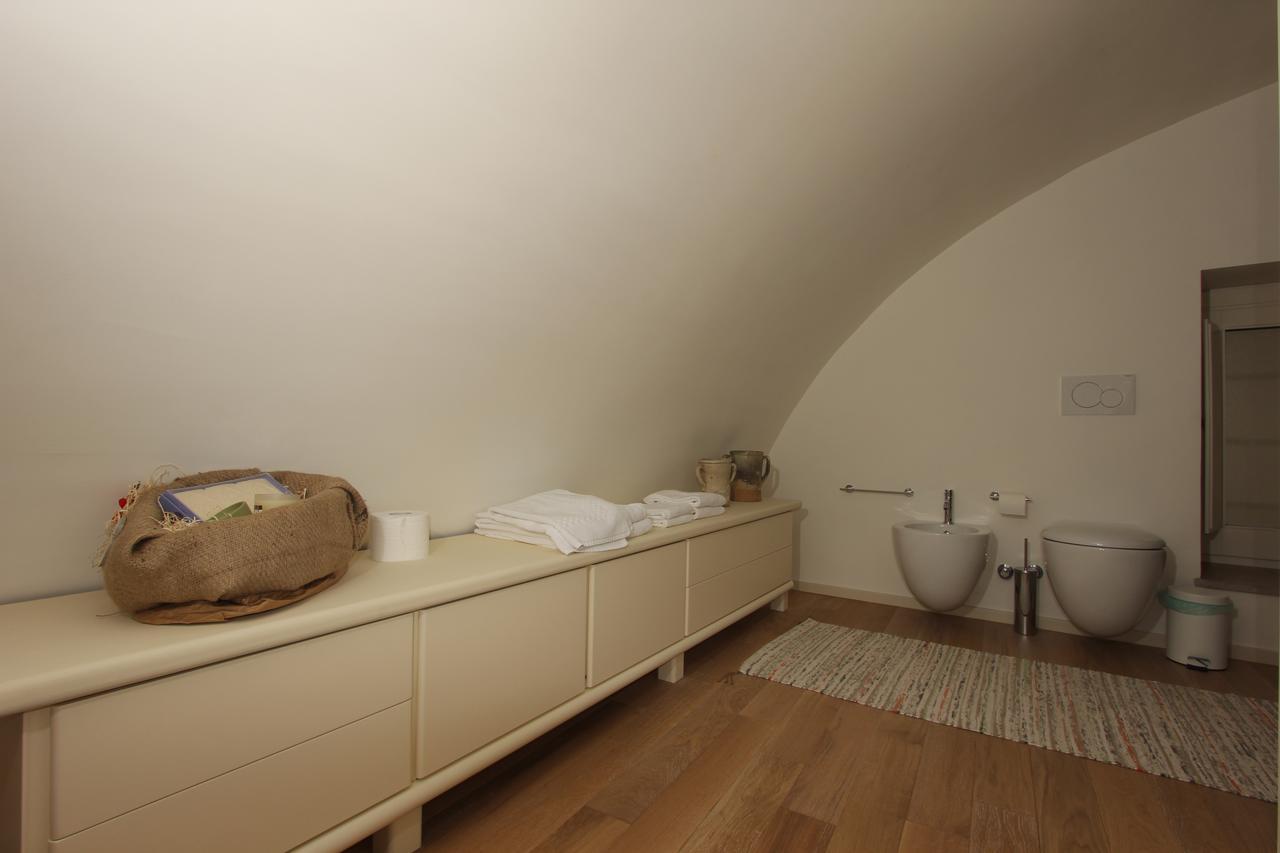 Le Tre Vie Apartment & Room マテーラ エクステリア 写真